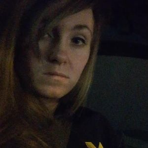 Meet your Posher, Nikki